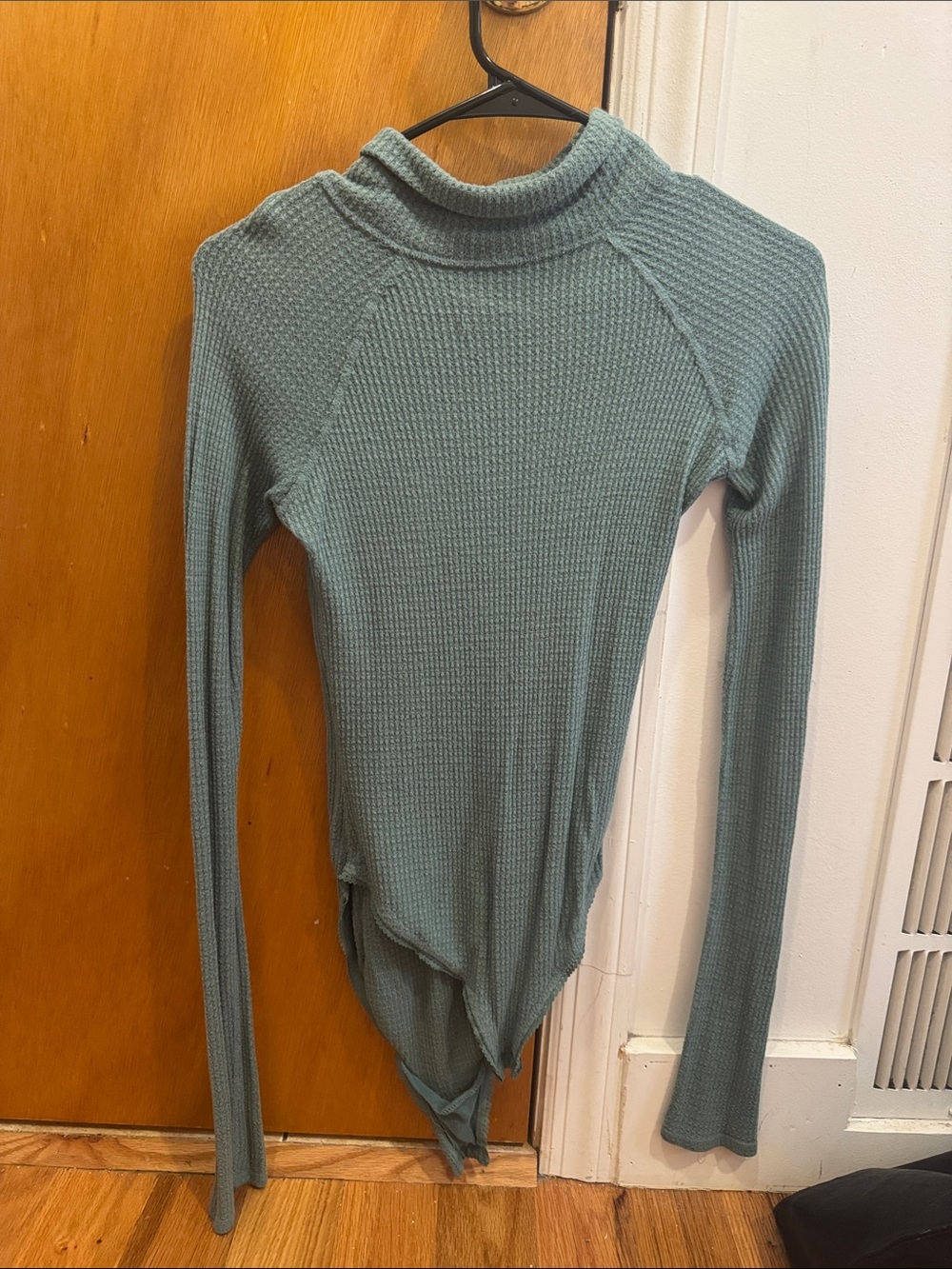 Free People Size XS Light Teal Waffle Knit Long Sleeve Bodysuit
